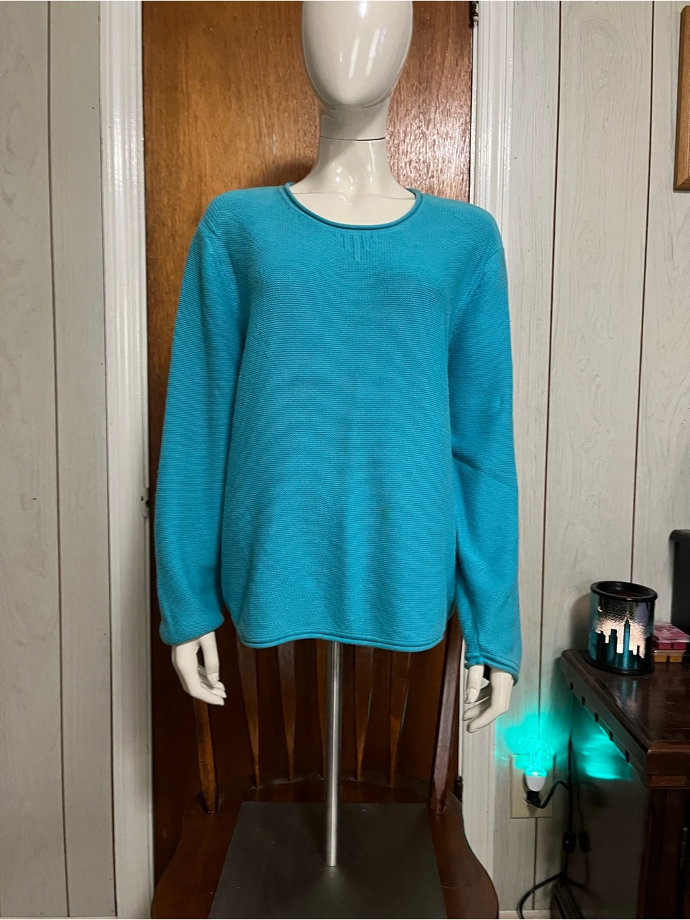 Classic Turquoise Crewneck Sweater - Women's